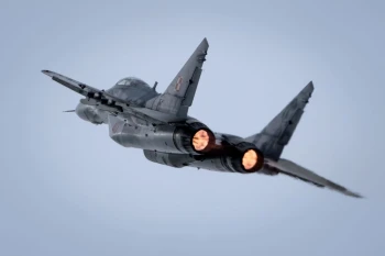  Fototapeta samolot Mig 995