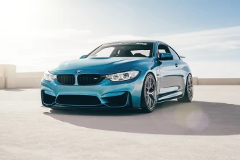  Fototapety na ścianę samochody BMW 5168